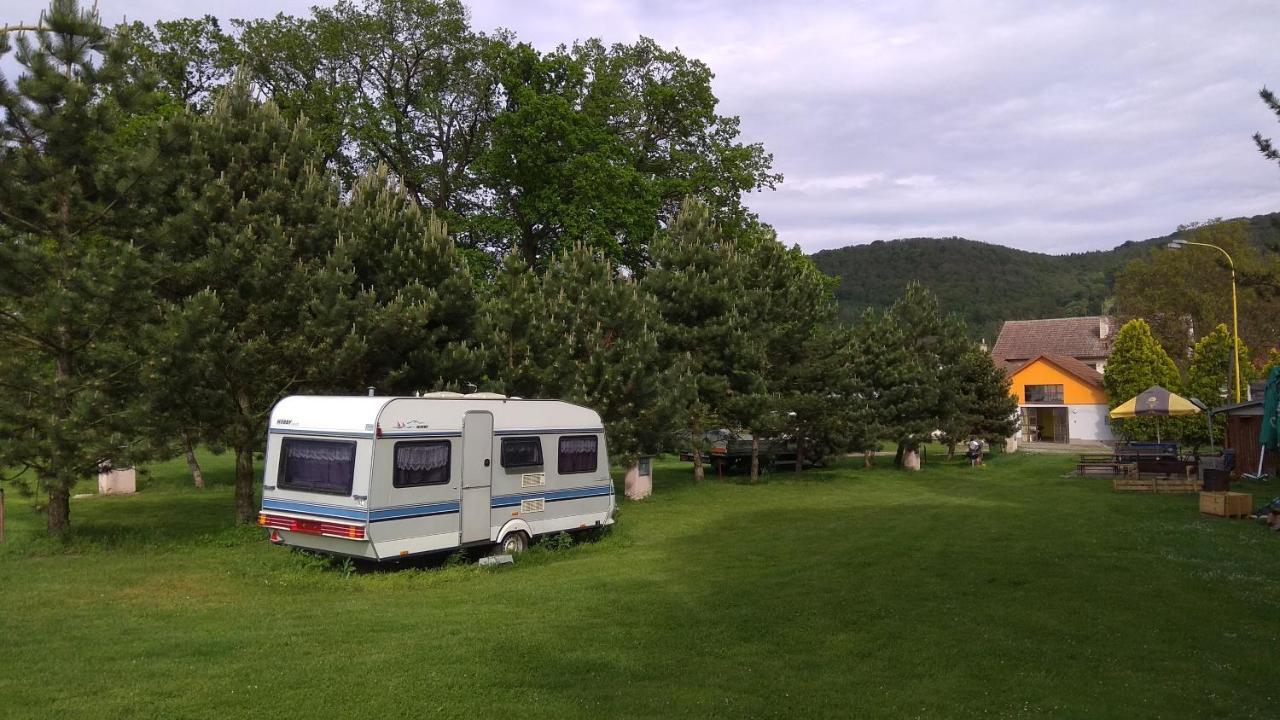 Camp Oaza Chudcice Hotel Exterior photo
